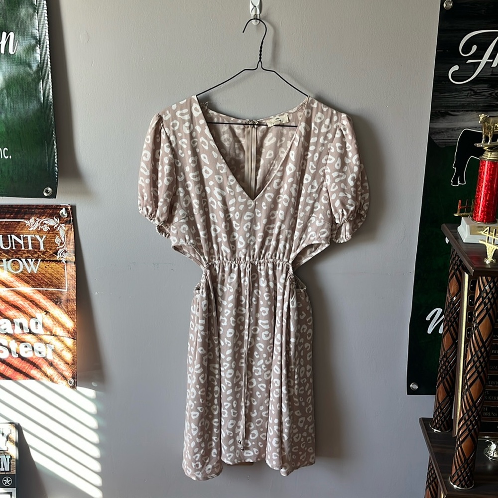 Women’s cut-out dress